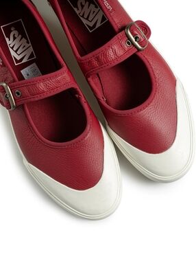NWOT Vans Unisex Leather Mary Janes - Men's 8.5 / Women's 10